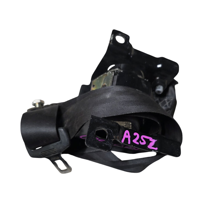 A252 - VY SS HOLDEN CREWMAN - Seatbelt Passenger's Rear (black)