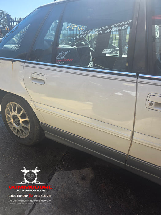 A283 - VS Holden Statesman - Upper B-Pillar Trim - DRIVERS SIDE - TRIM #25i