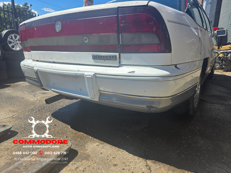 A283 - VS Holden Statesman - Rear Bar - ALASKAN WHITE #J064