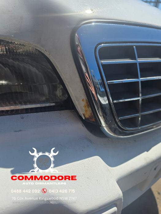 A283 - VS Holden Statesman - Bonnet & Front Grille - ALASKAN WHITE #J064