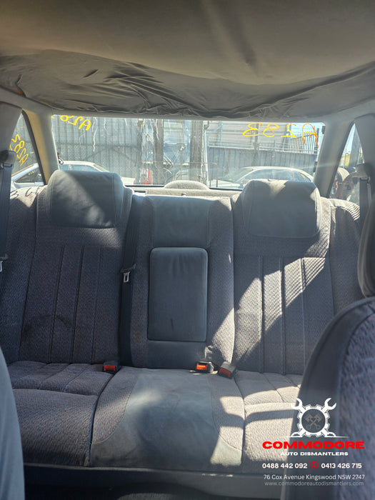 A283 - VS Holden Statesman - Rear Seat - CLOTH - TRIM #25i