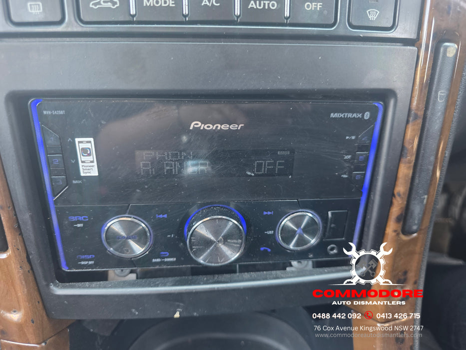 A285 - WK / Holden Statesman V6 LN3 M30, Auto 287,XXXkms Paint Code #697k Tiger Mica