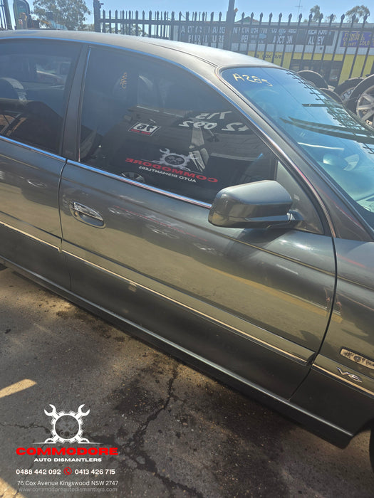 A285 - WK / Holden Statesman V6 LN3 M30, Auto 287,XXXkms Paint Code #697k Tiger Mica