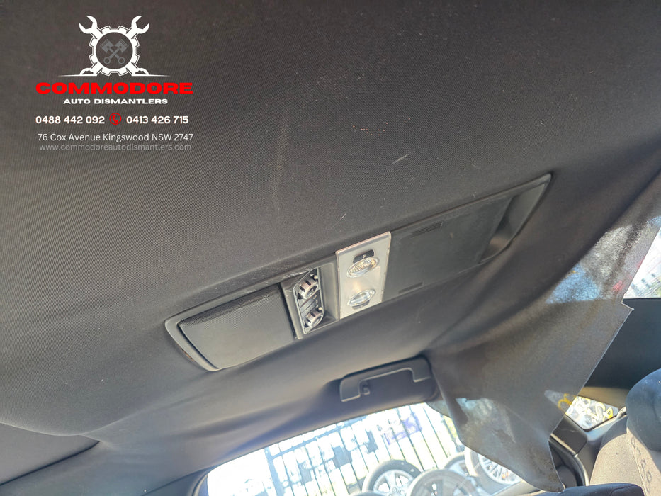 A288 - WM Holden Caprice V (2010) - DVD Video Player & Rear Climate Assembly - ONYX BLACK