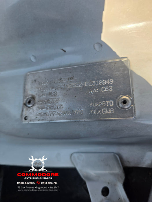 A288 - WM Holden Caprice V - Steering Wheel Trim Silver - RIGHT HAND SIDE