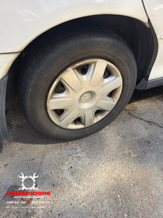 A289 - VX Holden Commodore Sedan - Genuine 15" Holden Hub Caps (set of 4)