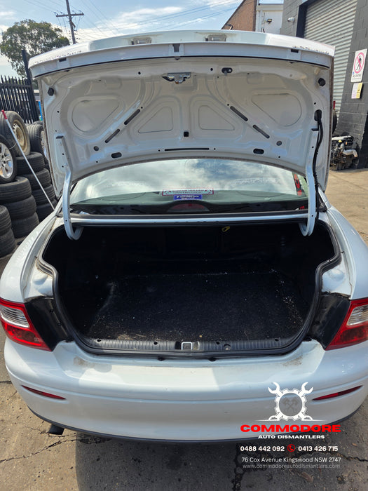 A289 - VX Holden Commodore Acclaim Sedan - Bootlid with Garnish Heron White Paint Code #J073