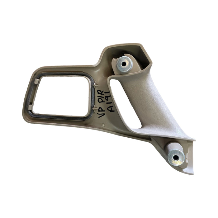 A191 - VP HOLDEN COMMODORE SEDAN - Door Grab Handle Passenger Rear Classic beige Trim #26i