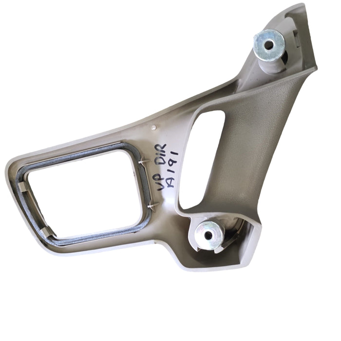 A191 - VP HOLDEN COMMODORE SEDAN - Door Grab Handle Driver Rear Classic beige Trim #26i (Copy)