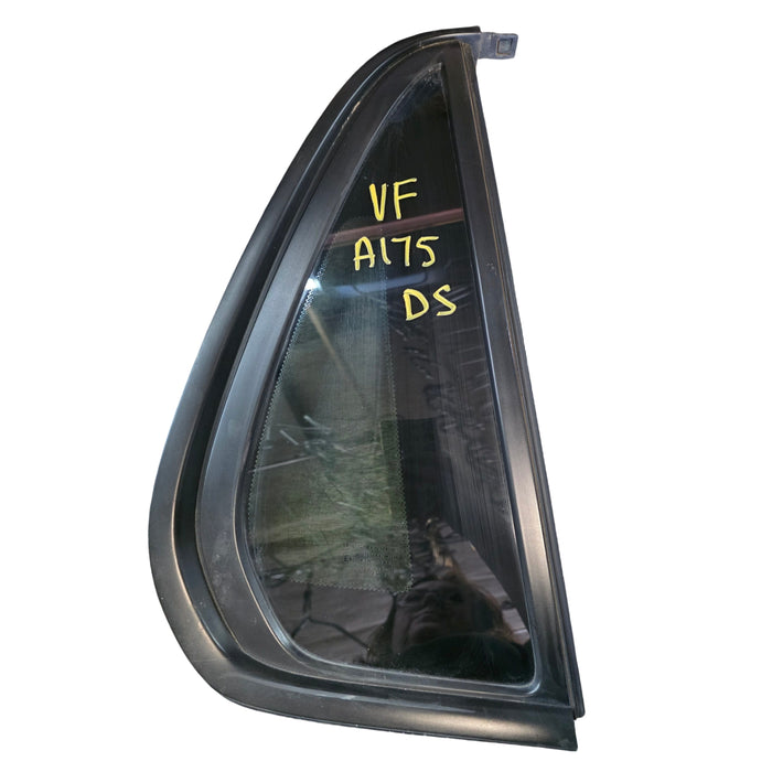 A175 - VE/VF HOLDEN COMMODORE UTILITY - QUATER WINDOW GLASS - DRIVER'S SIDE