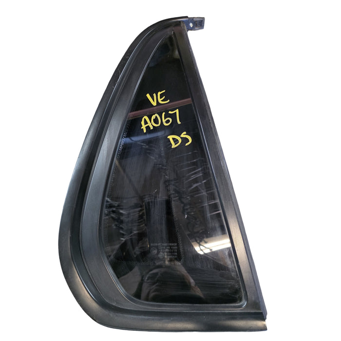 A067 - VE/VF HOLDEN COMMODORE UTILITY - QUATER WINDOW GLASS - DRIVER'S SIDE