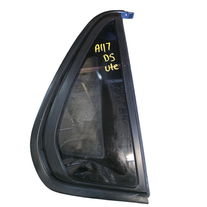 A117 - VE/VF HOLDEN COMMODORE UTILITY - QUATER WINDOW GLASS - DRIVER'S SIDE