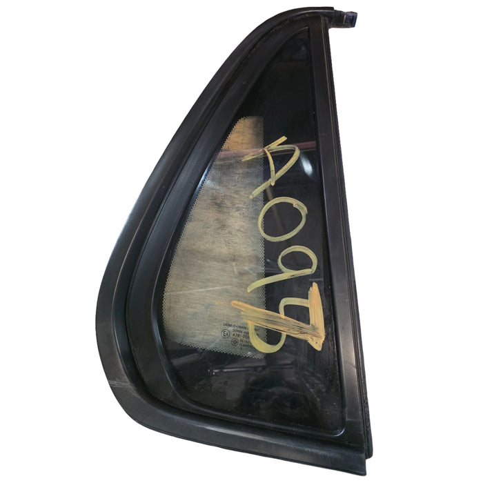 A097 - VE/VF HOLDEN COMMODORE UTILITY - QUATER WINDOW GLASS - DRIVER'S SIDE