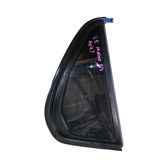 A047 - VE/VF HOLDEN MALOO UTILITY - QUATER WINDOW GLASS - DRIVER'S SIDE