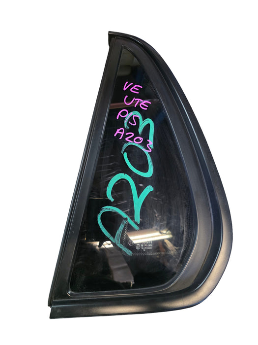 A203 - VE/VF HOLDEN COMMODORE UTILITY - QUATER WINDOW GLASS - PASSENGER'S SIDE