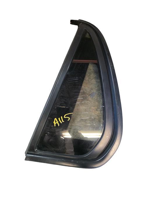 A115 - VE/VF HOLDEN COMMODORE UTILITY - QUATER WINDOW GLASS - PASSENGER'S SIDE