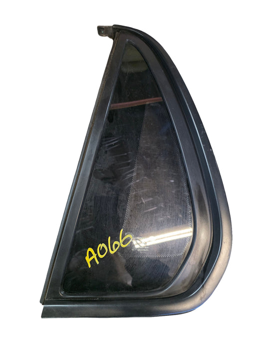 A066 - VE/VF HOLDEN COMMODORE UTILITY - QUATER WINDOW GLASS - PASSENGER'S SIDE