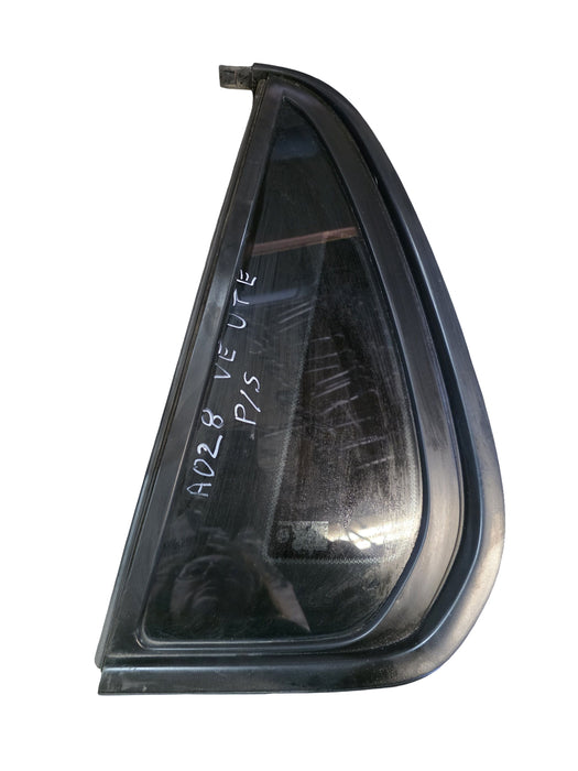 A028 - VE/VF HOLDEN COMMODORE UTILITY - QUATER WINDOW GLASS - PASSENGER'S SIDE