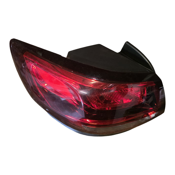 VF001 - VF Holden Calais - Passenger Side Taillight GENUINE