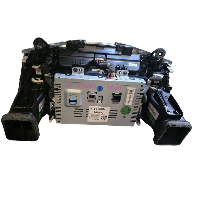 VF001 - VF Holden Calais - My Link Stereo / Centre Dash Display / AC Controls PN #92275107