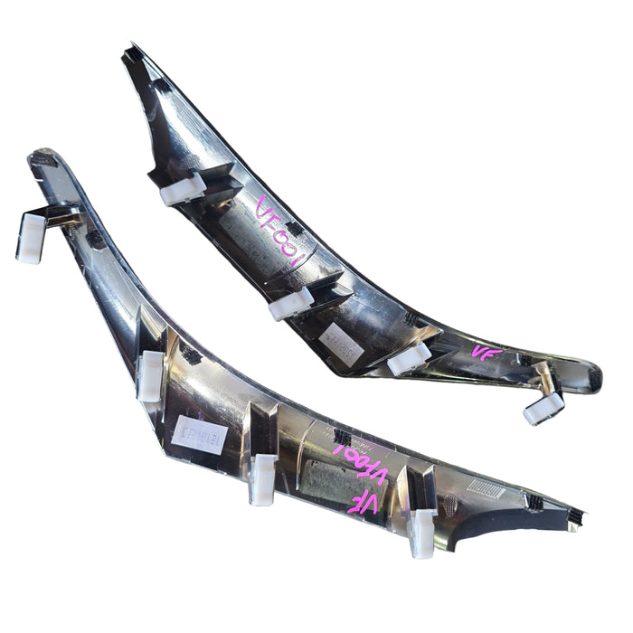 VF001 - VF Holden Calais V / Caprice V - Chrome Centre Console Spears