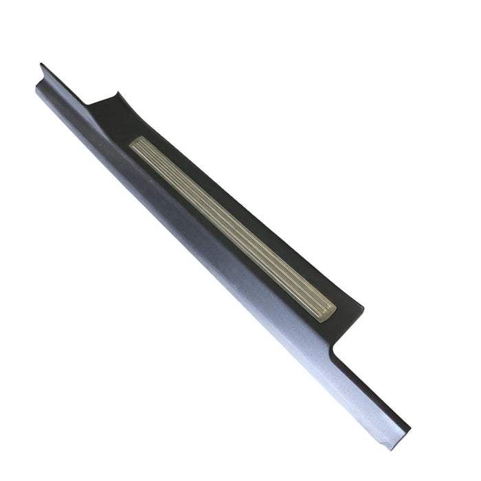 VF001 - VF Holden Calais V / Drivers Side Front Door Sill Scuff Trim