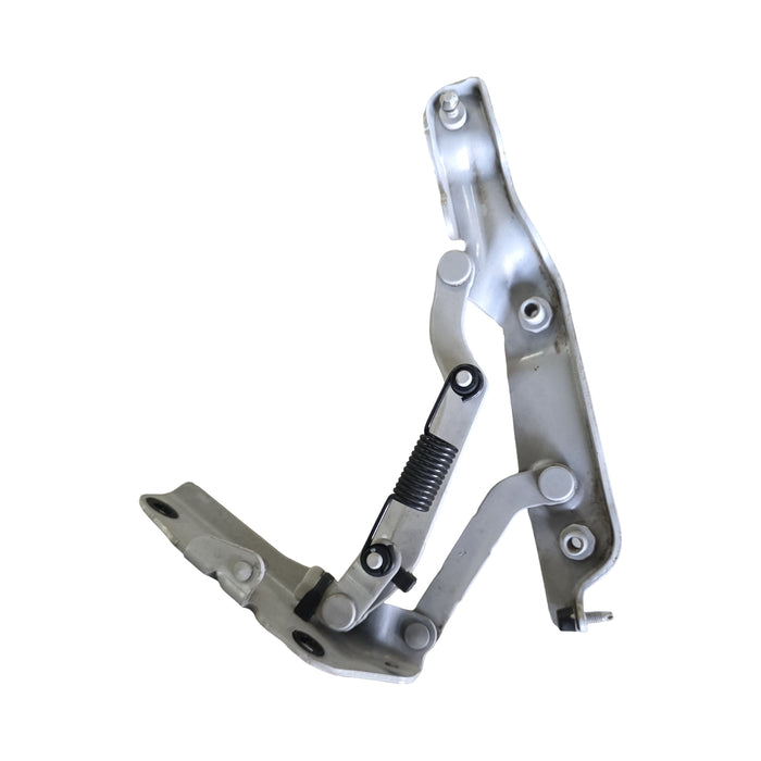 VF001 - VF Holden Calais V Sedan - Drivers Side Boot Hinge