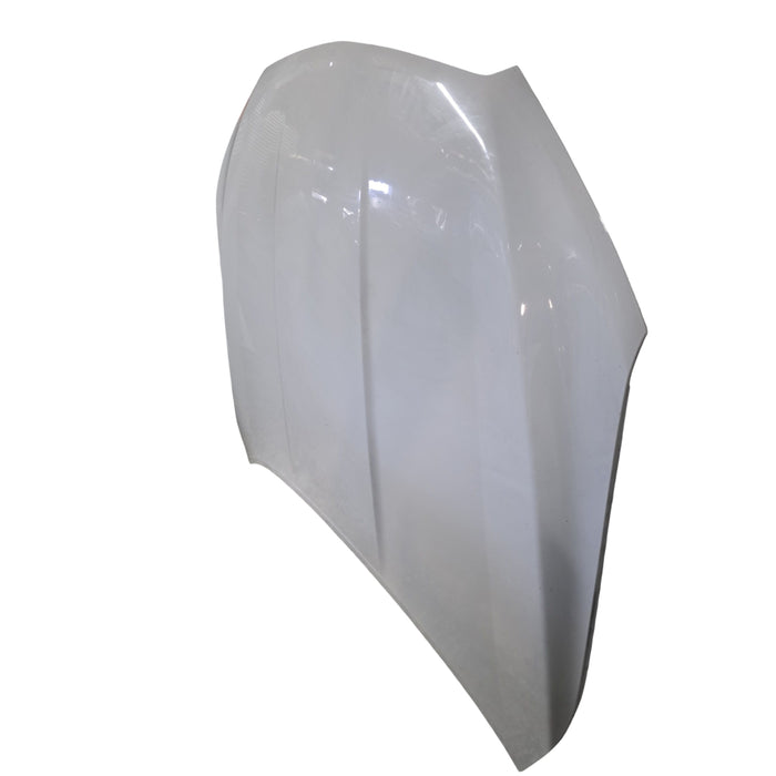 VF001 - VF Holden Calais V Sedan - Bonnet Heron White #679F