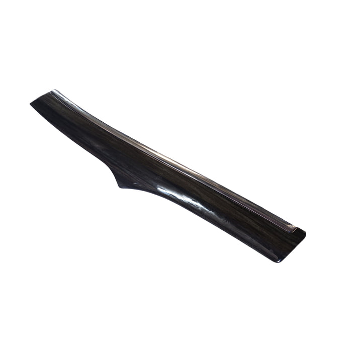 VF001 - VF Holden Calais V / Caprice V - Woodgrain Dash Spears (set)