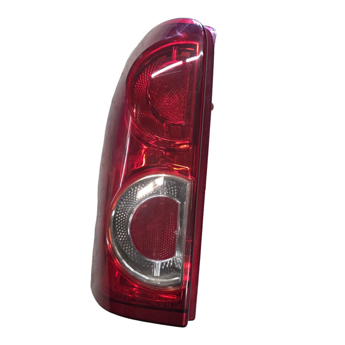 ADV004 - VY/VZ HOLDEN ADVENTRA - PASSENGER'S SIDE TAILLIGHT
