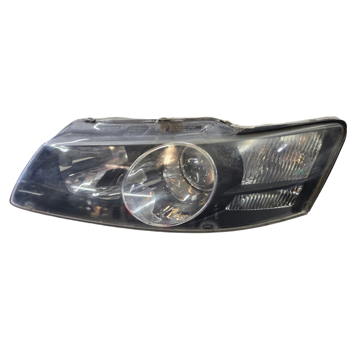 ADV008 - VY HOLDEN ADVENTRA - PASSENGER'S HEADLIGHT