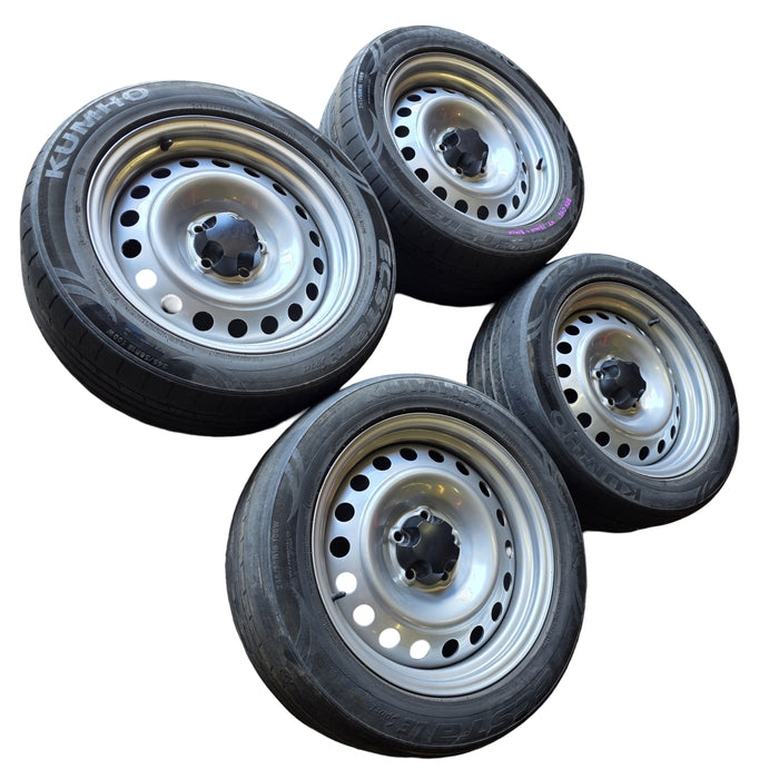 ADV046 - VY / V8 HOLDEN ADVENTRA LS1 - WHEELS SET / INCLUDES TYRES