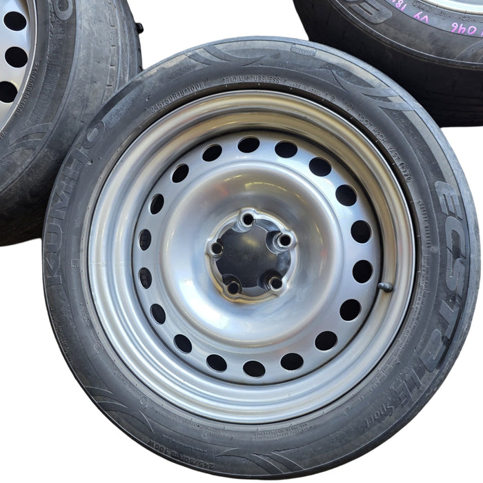 ADV046 - VY / V8 HOLDEN ADVENTRA LS1 - WHEELS SET / INCLUDES TYRES