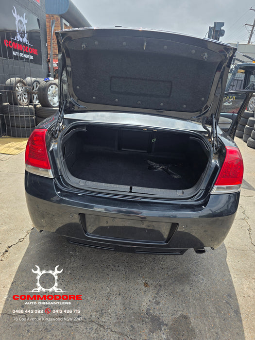 A295 - WN Holden Statesman V6 LWR Gas Motor MYA, Auto 136,XXXkms Paint Code #790F Phantom Black