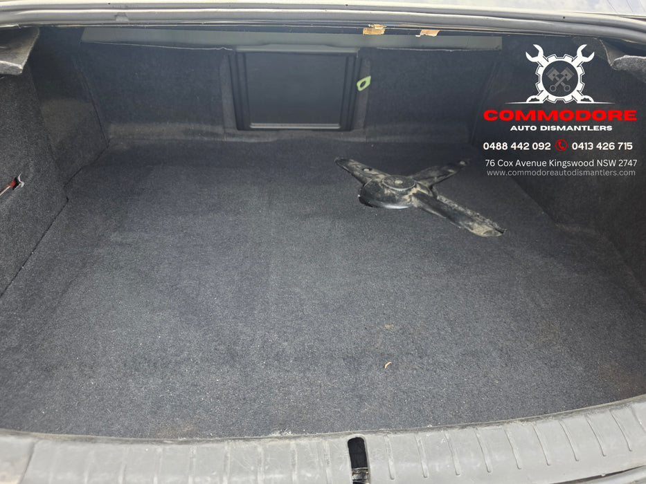 A295 - WN Holden Statesman V6 LWR Gas Motor MYA, Auto 136,XXXkms Paint Code #790F Phantom Black