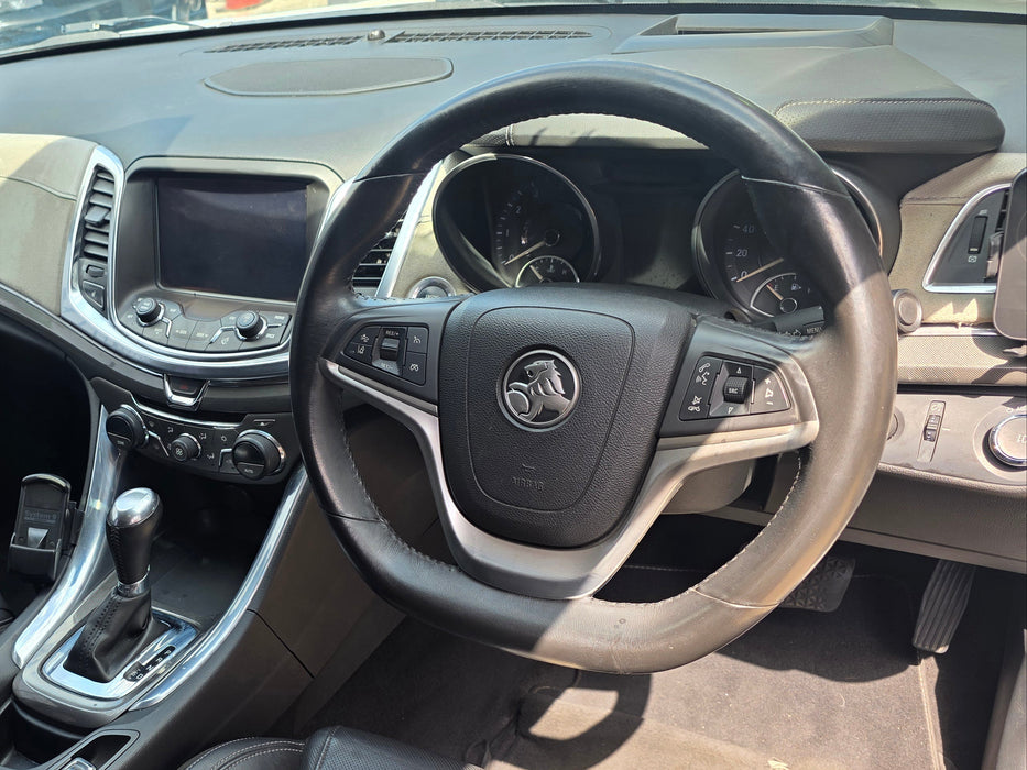 A296 - 10/2014 VF Holden Calais Sedan SERIES I - V6 Auto Cluster LFX - 155, xxxkms P/N: 92273776