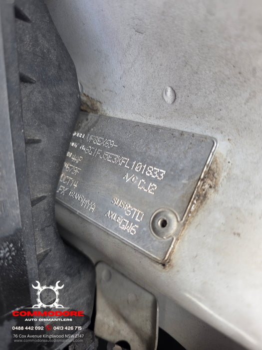 A296 - VF Holden Calais Sedan V6 - Accelerator Pedal