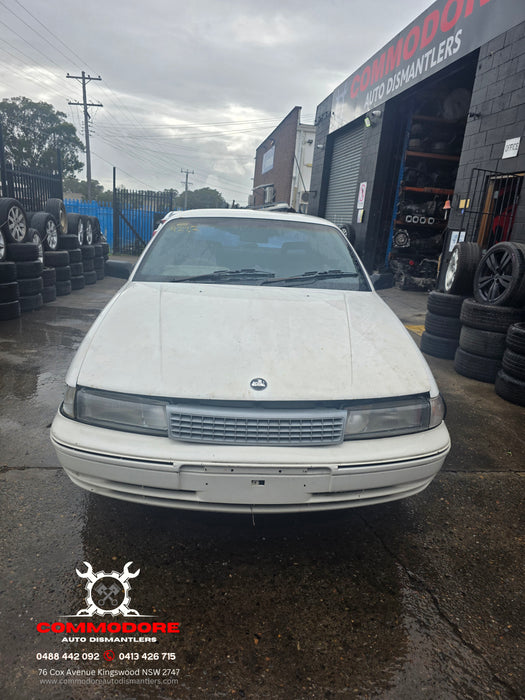 A292 - VP Holden Commodore SEDAN - Bonnet w/ Heat Mat - ALASKAN WHITE #J064
