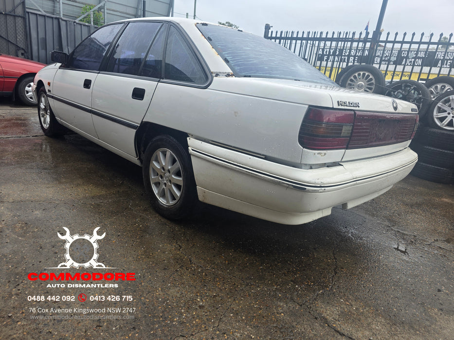 A292 - VP Holden Commodore SEDAN (1992) - Cluster LG2 V6 AUTO - 212, 838kms KE VIN: #6H8VPK19HNL584644