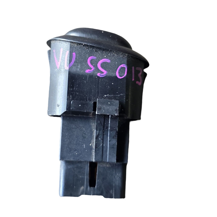 VUSS013 - VU Holden Commodore Utility - Fog Light Switch