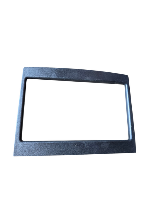 JM001 - VY/VZ Holden Commodore - Stereo Surround Trim