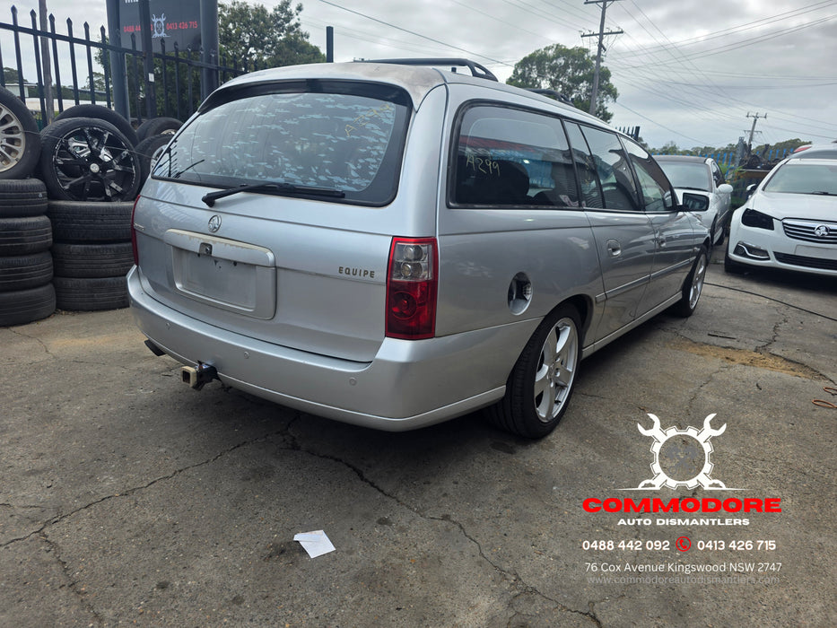 A299 - VZ Holden Equipe V6 LEO Ecotec M30, Auto 198,XXXkms Paint Code #636R Nitrate Silver