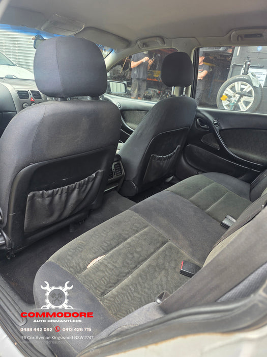 A299 - VZ Holden Equipe V6 LEO Ecotec M30, Auto 198,XXXkms Paint Code #636R Nitrate Silver