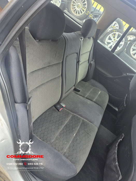 A299 - VZ Holden Equipe V6 LEO Ecotec M30, Auto 198,XXXkms Paint Code #636R Nitrate Silver