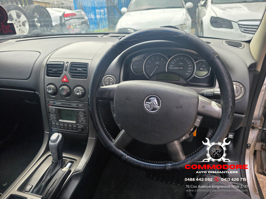 A299 - VZ Holden Equipe V6 LEO Ecotec M30, Auto 198,XXXkms Paint Code #636R Nitrate Silver