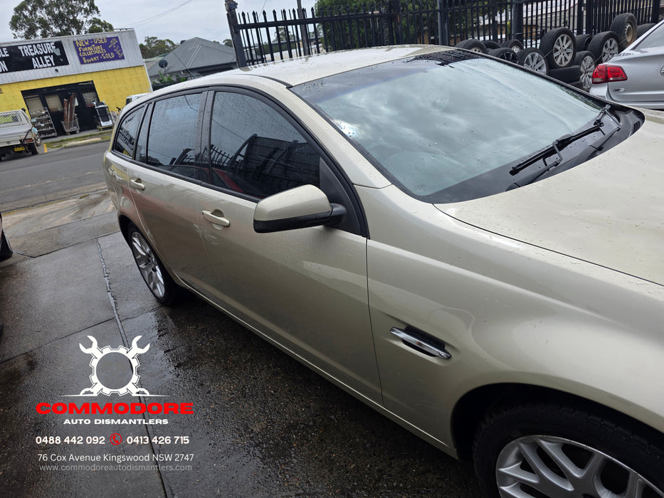 A300 - VE / Holden Wagon V7 LY7 M30, Auto 411,992kms Paint Code #385n Sandstorm Mica