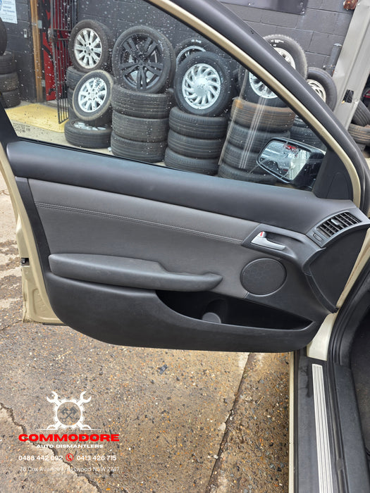 A300 - VE / Holden Wagon V7 LY7 M30, Auto 411,992kms Paint Code #385n Sandstorm Mica