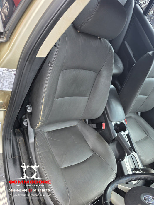 A300 - VE / Holden Wagon V7 LY7 M30, Auto 411,992kms Paint Code #385n Sandstorm Mica