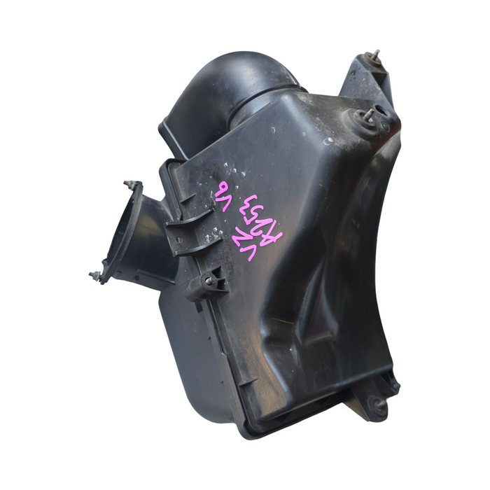 A253 - VZ Holden Crewman - Airbox V6 AUTO LEO