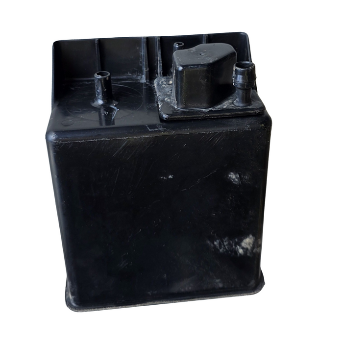 A253 - VZ Holden Crewman - Charcoal Cannister V6 AUTO LEO